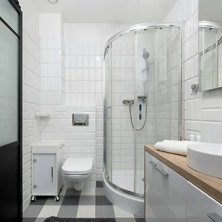 Przytulne Z Ogrodkiem By Renters Daire Wroclaw